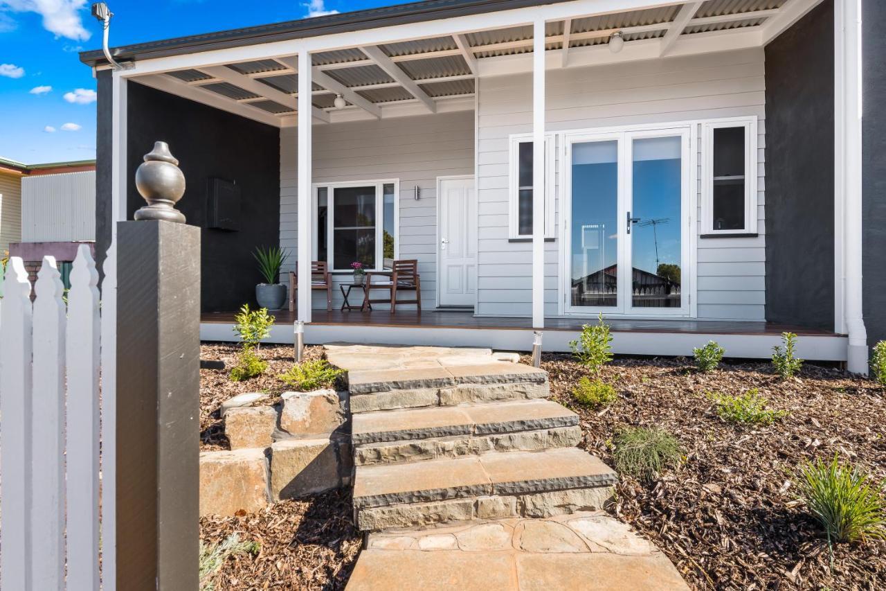 Bluestone Cottages - The Villa トゥーンバ エクステリア 写真